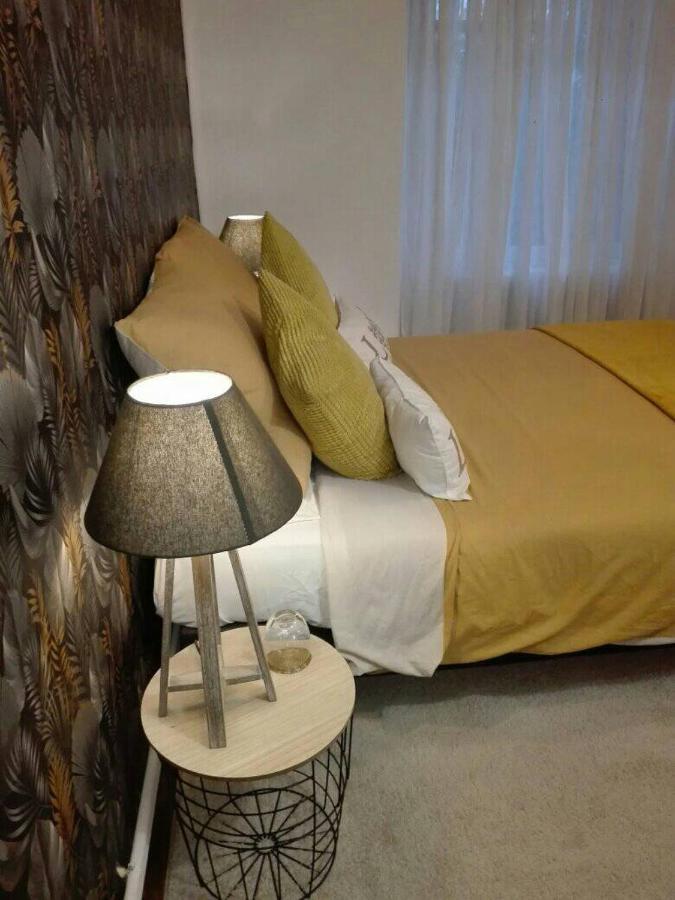 L'Esquilon Chambre D'Hote Bed & Breakfast Thiat Luaran gambar