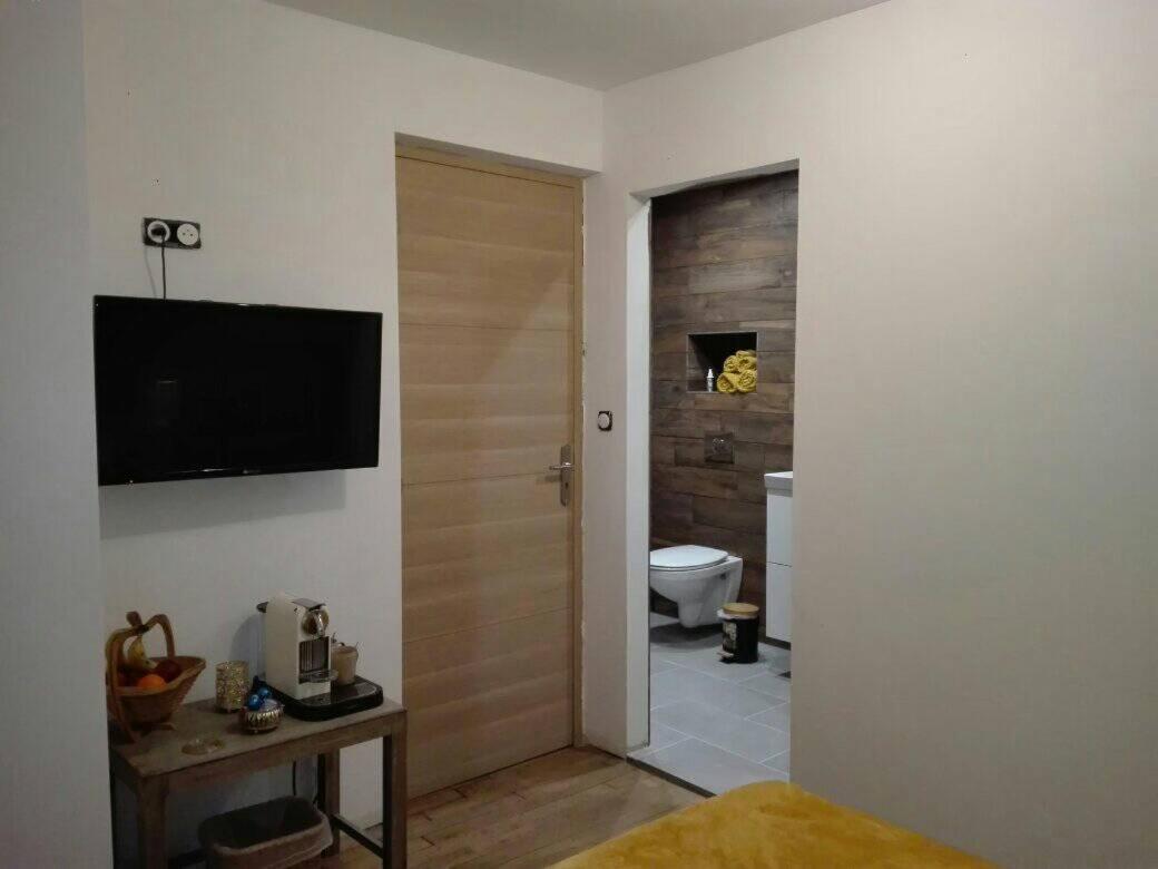 L'Esquilon Chambre D'Hote Bed & Breakfast Thiat Luaran gambar